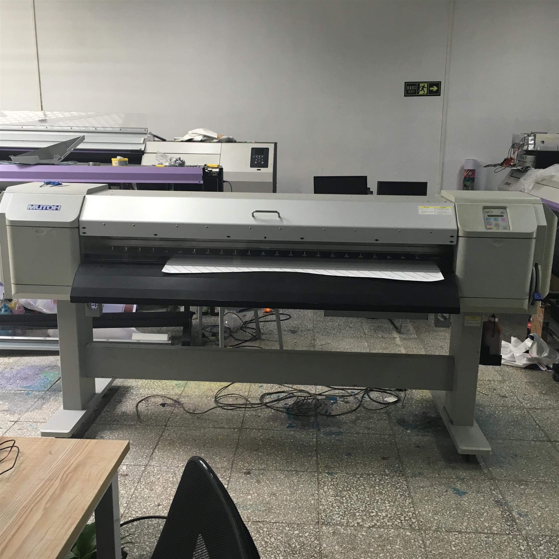 寫真機、噴繪機與噴墨打印機 精準區分與專業應用指南